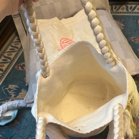 WAPA Handmade Over the shoulder Rapunzel white and tan bag - Picture 3 of 10